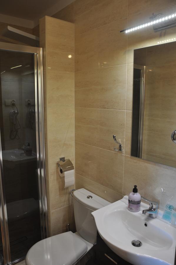 בוצ'ניה Hotel Mis מראה חיצוני תמונה